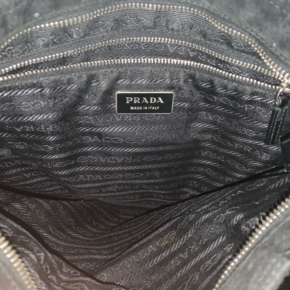 Prada bag - Picture 5 of 8